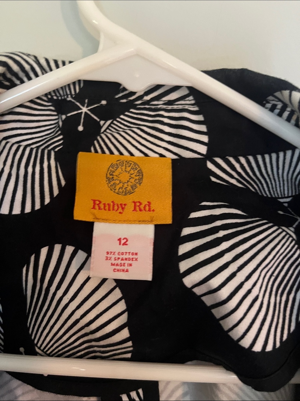 Ruby Rd. Black Jacket with White Circular Print - Picture 2 of 5